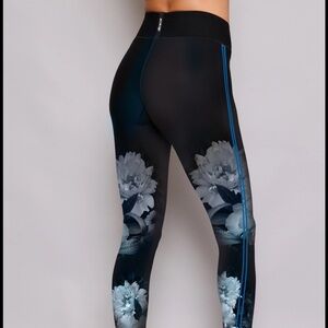 ULTRACOR HIBISCUS ULTRA HIGH LEGGING SZ M